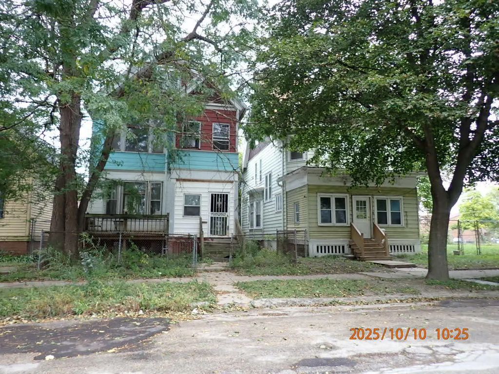 2734 N 10th St 2736, Milwaukee