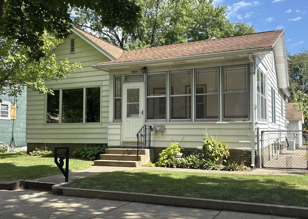 1518 Liberty St, La Crosse