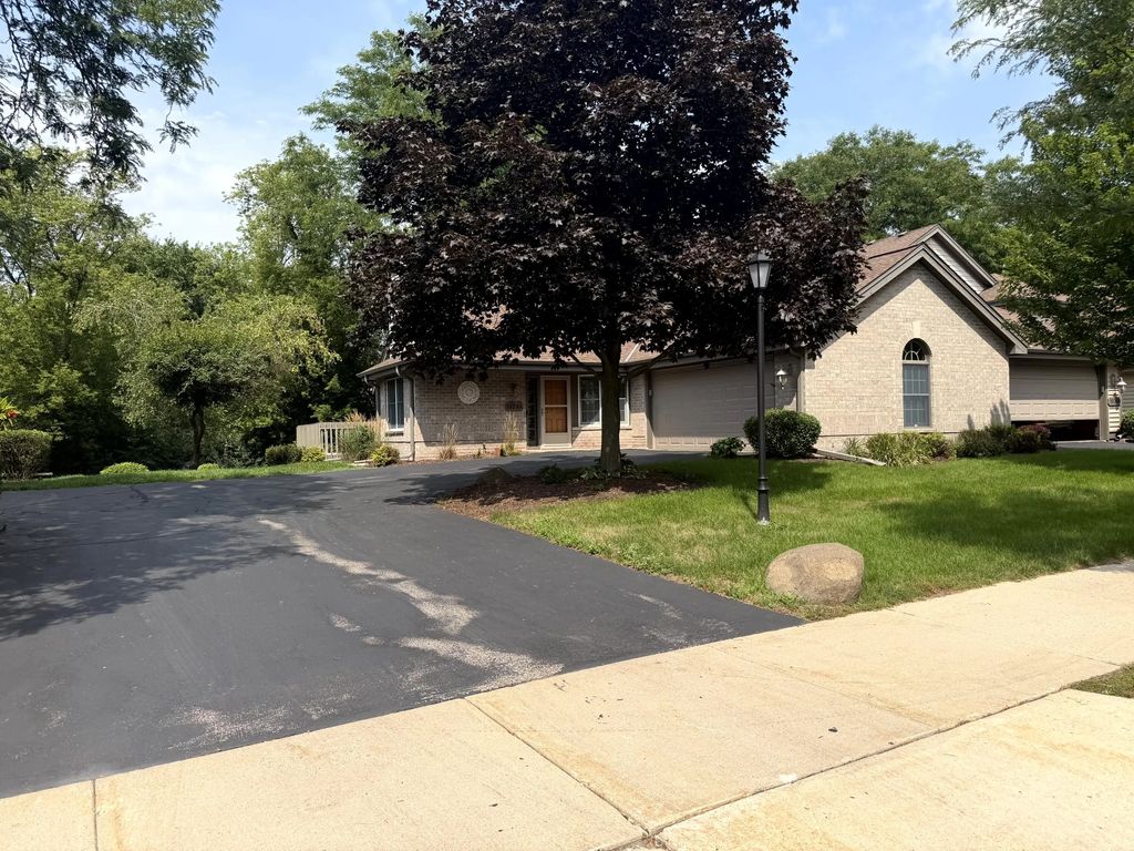 1924 Springbrook - N A, Waukesha