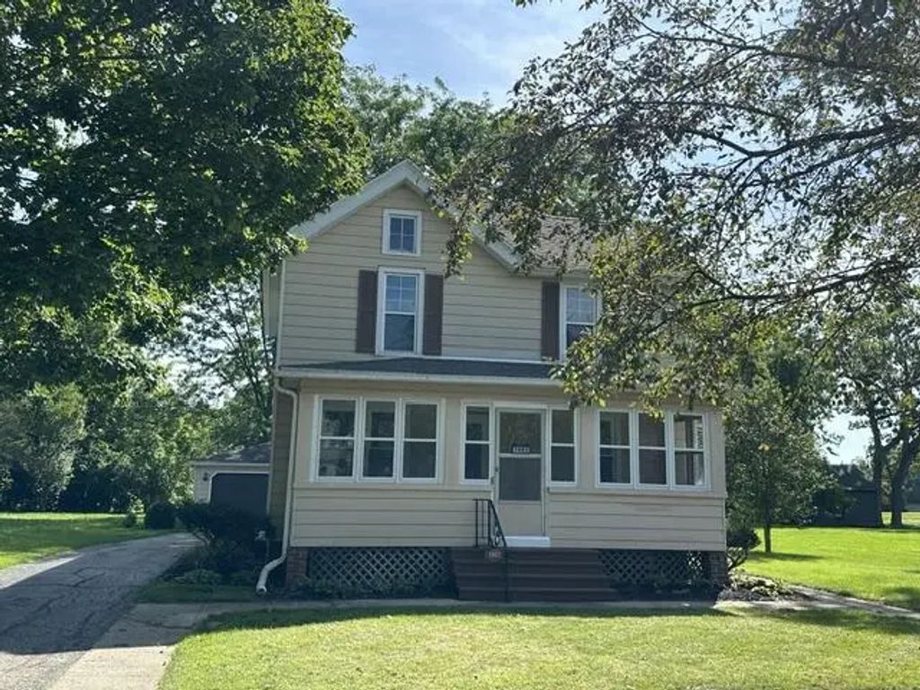 1962 Beulah Ave, East Troy