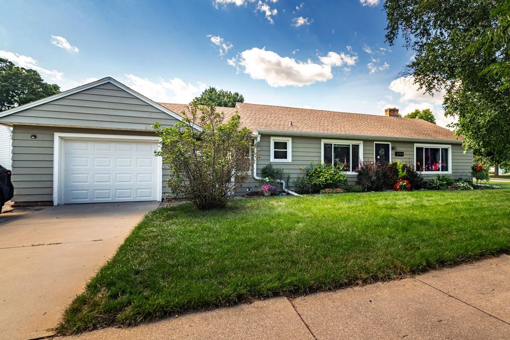 2104 22nd St S, La Crosse