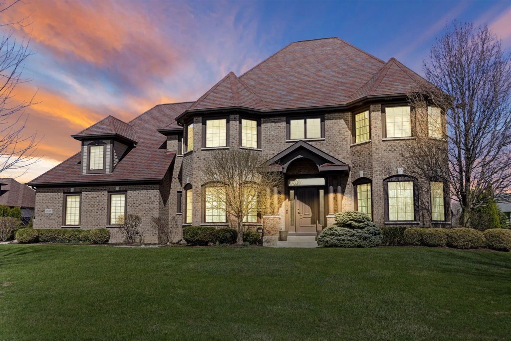 9665 Meadowdale Ln, Pleasant Prairie