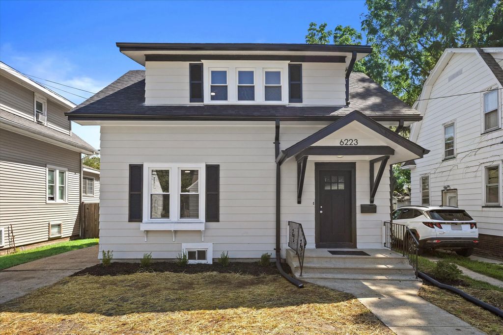 6223 37th Ave, Kenosha