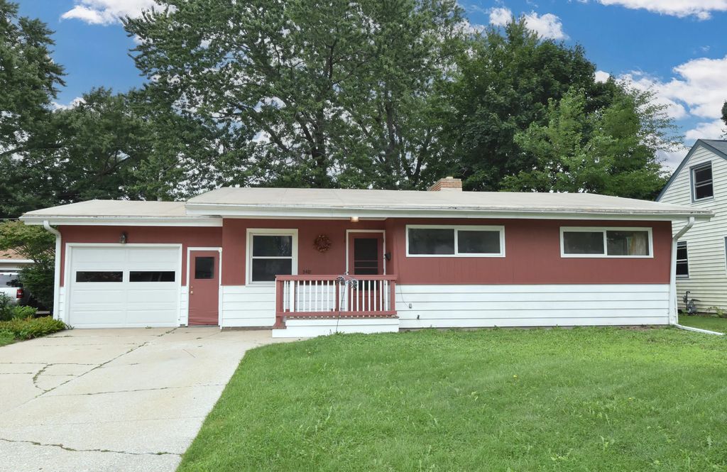 3421 Saint Clair St, Racine