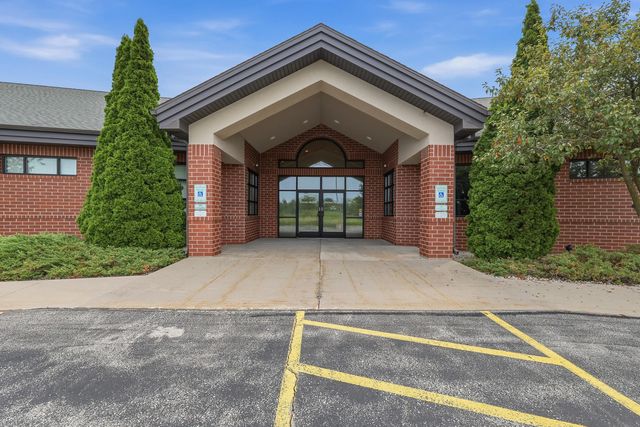 180 Knights Way 2, Fond Du Lac