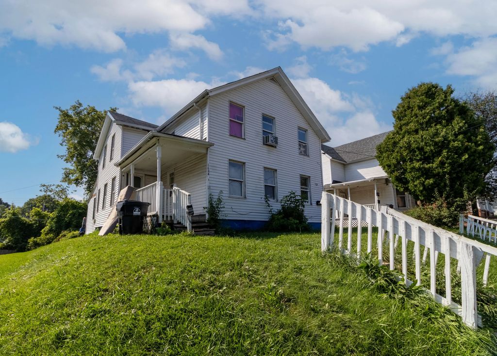 1124 Lasalle St, Racine