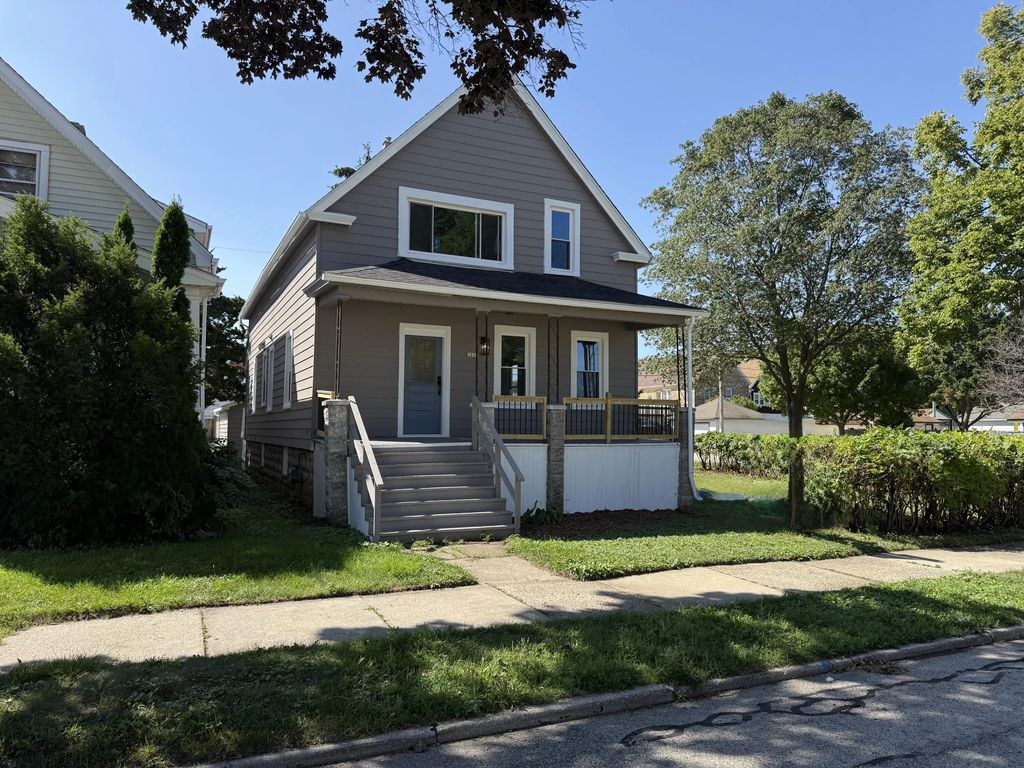 3807 E Edgerton Ave, Cudahy