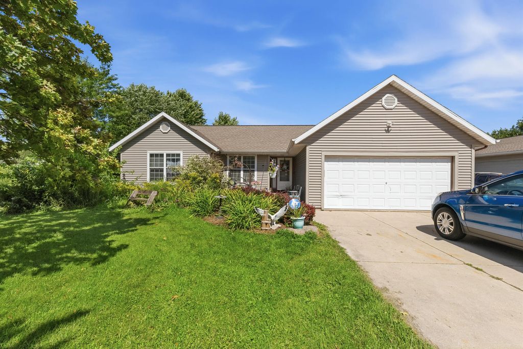 2460 Mink Ranch Rd, Port Washington