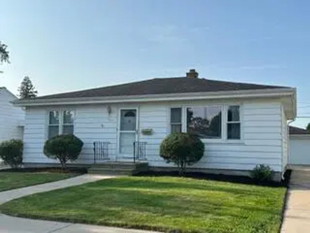 1913 25th St, Kenosha