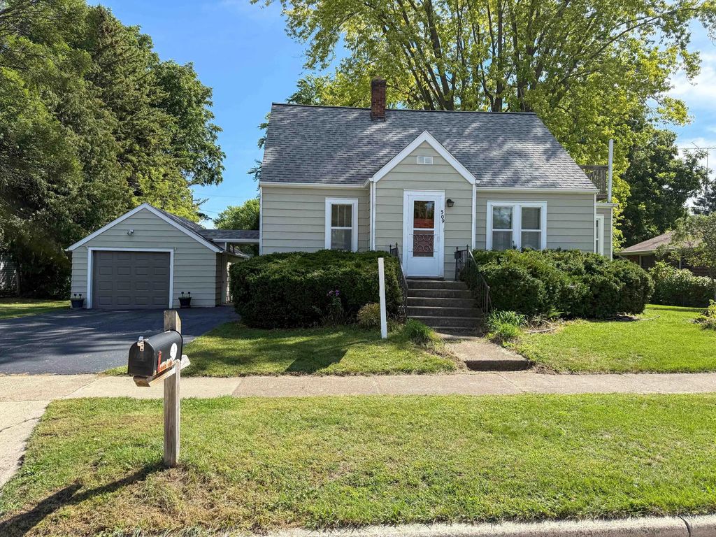 509 Lake St, Fond Du Lac