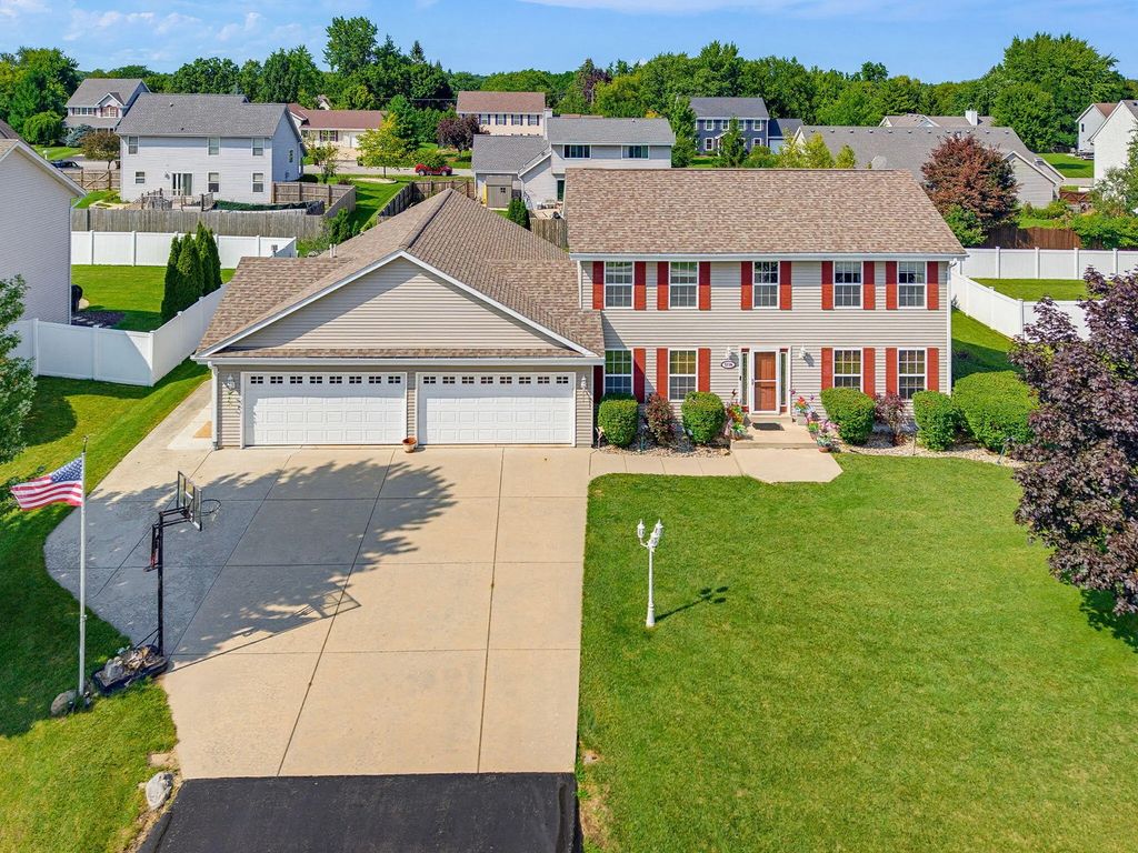 5730 Eagle Point Dr, Caledonia