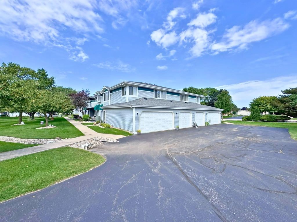 6731 Mariner Dr E-6, Mount Pleasant