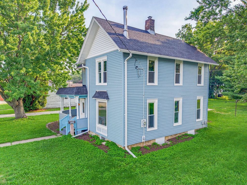 125 Parkview Dr, Milton