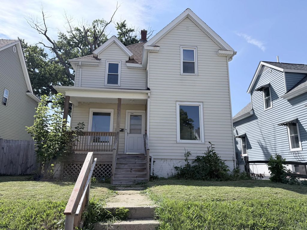 1544 Kearney Ave, Racine