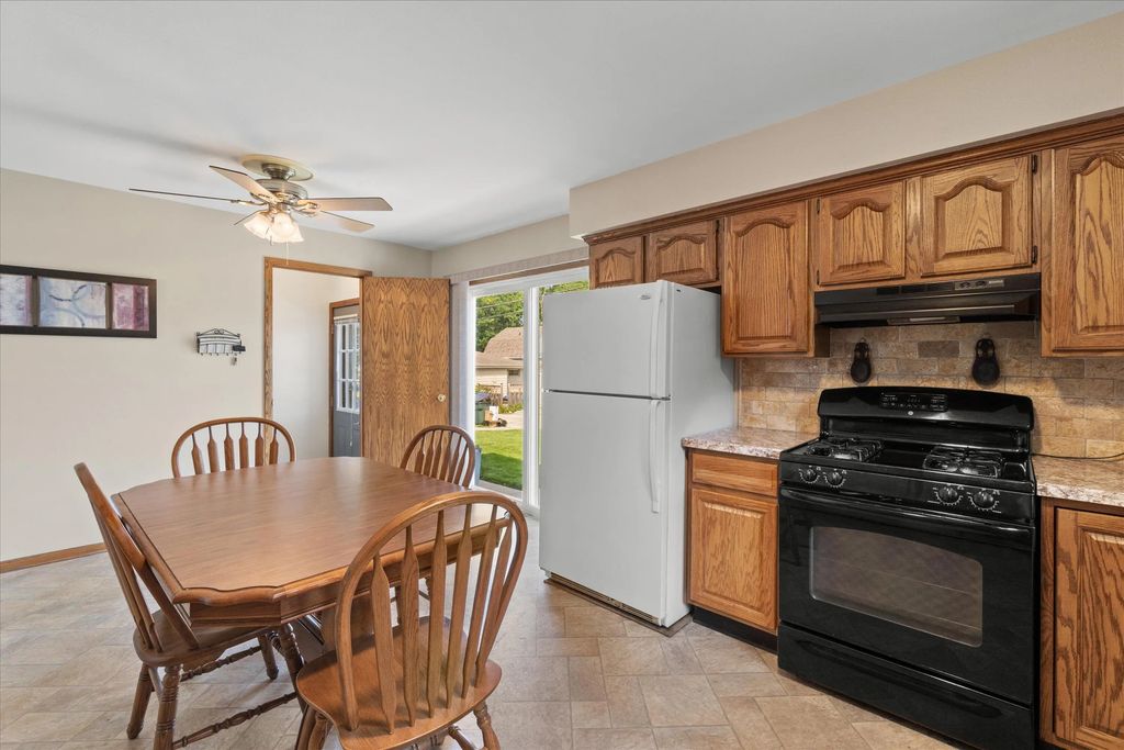 9414 W Oklahoma Ave, West Allis