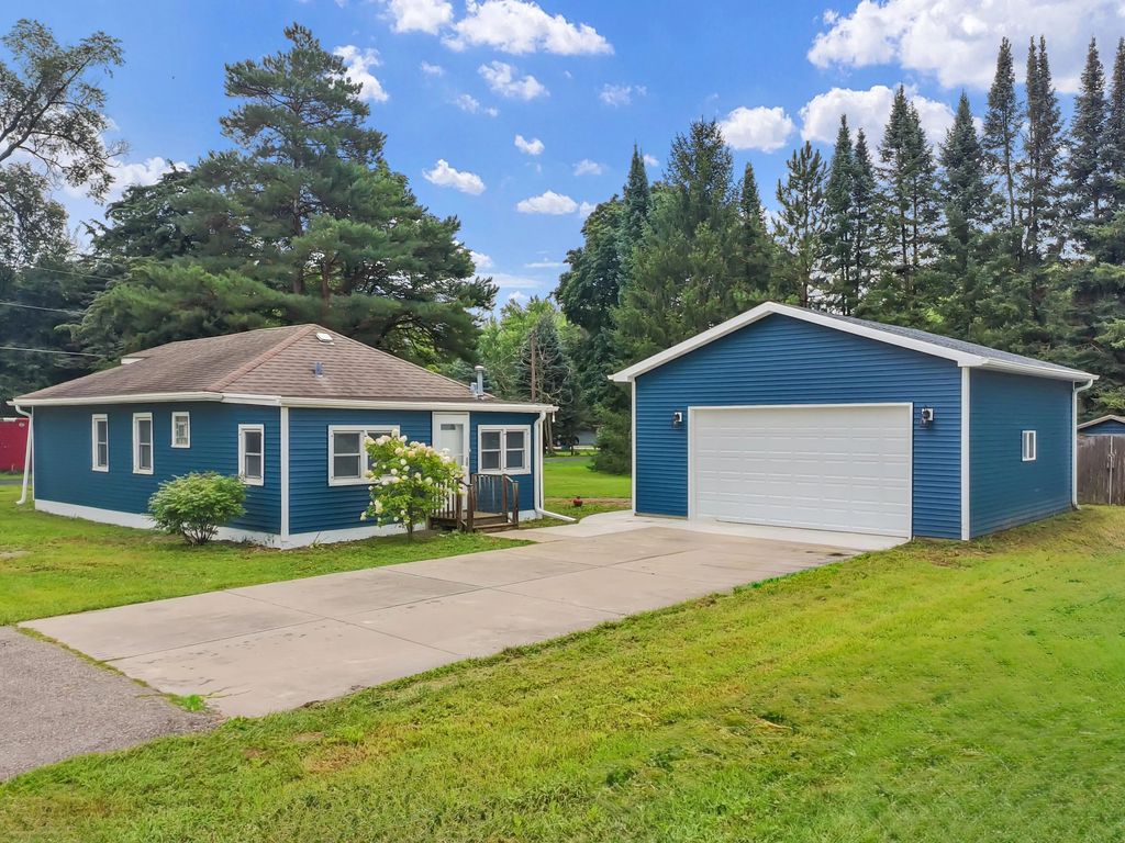 N1461 Jasmine Dr, Bloomfield