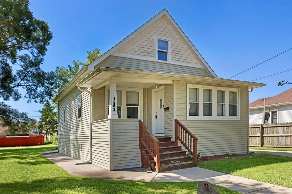 1503 68th St, Kenosha
