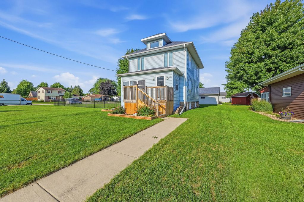 684 S Park Ave, Fond Du Lac