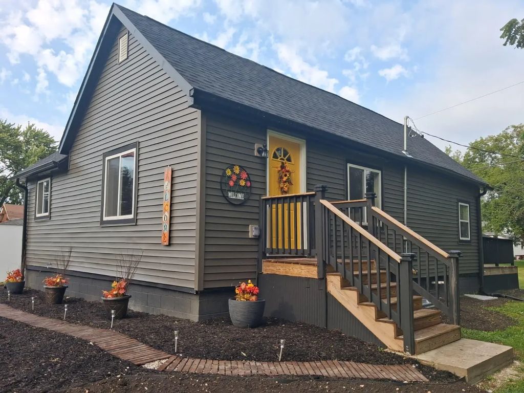 5334 S Mccreedy Ave, Cudahy