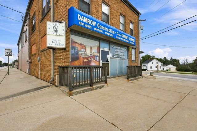 308 N Wisconsin Dr, Howards Grove