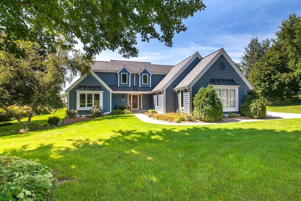 N39w32963 High Hill Ct, Nashotah