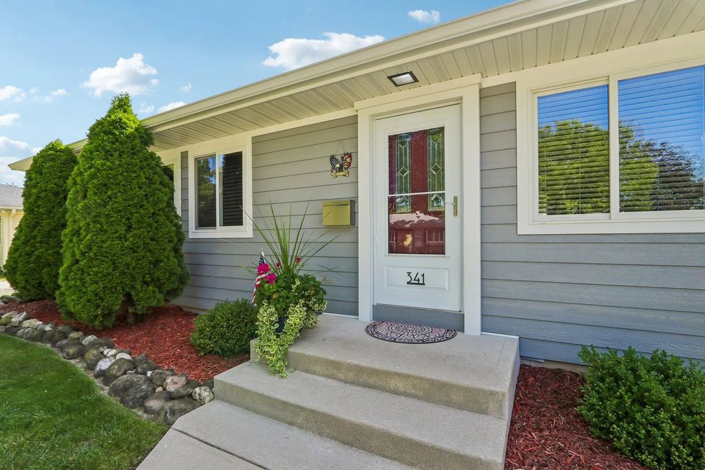 341 Joris Ave, Waukesha