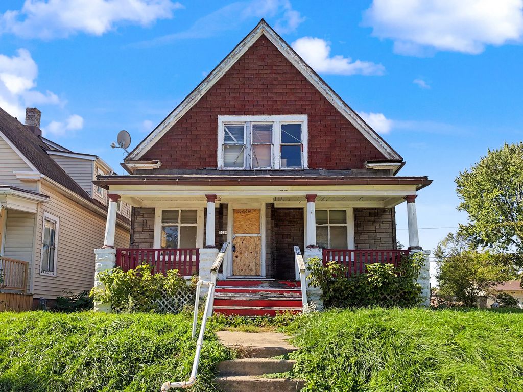 3029 N 20th St, Milwaukee