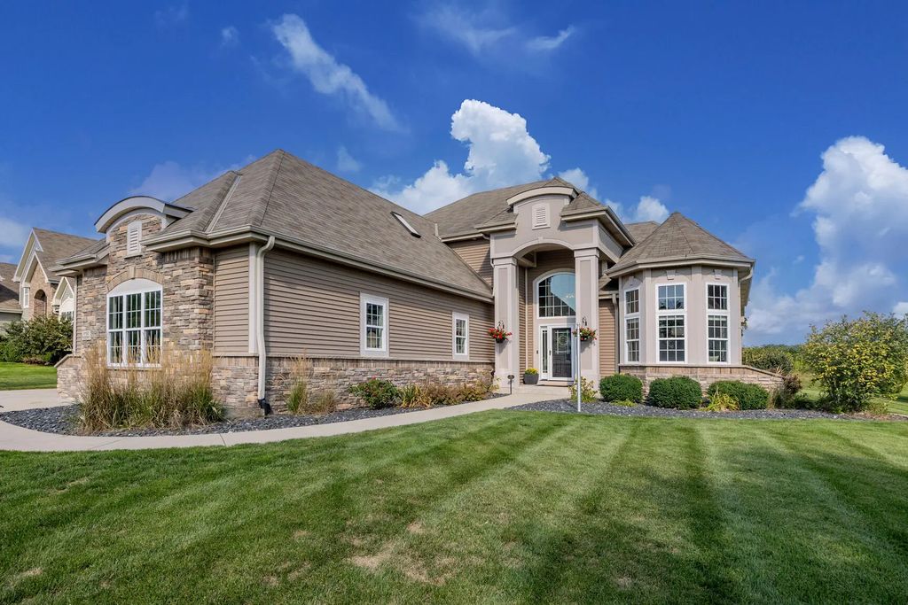 W192n5690 Spencers Pass, Menomonee Falls
