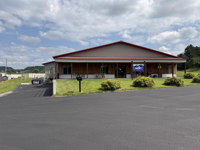 150 Jack Berg Ln, Coon Valley