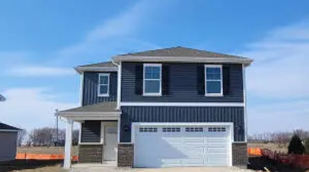 664 Heartland Dr, Burlington