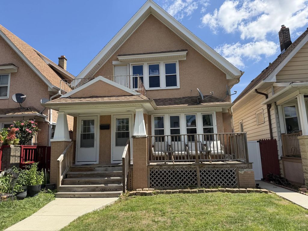 3116 S 9th St 3118, Milwaukee