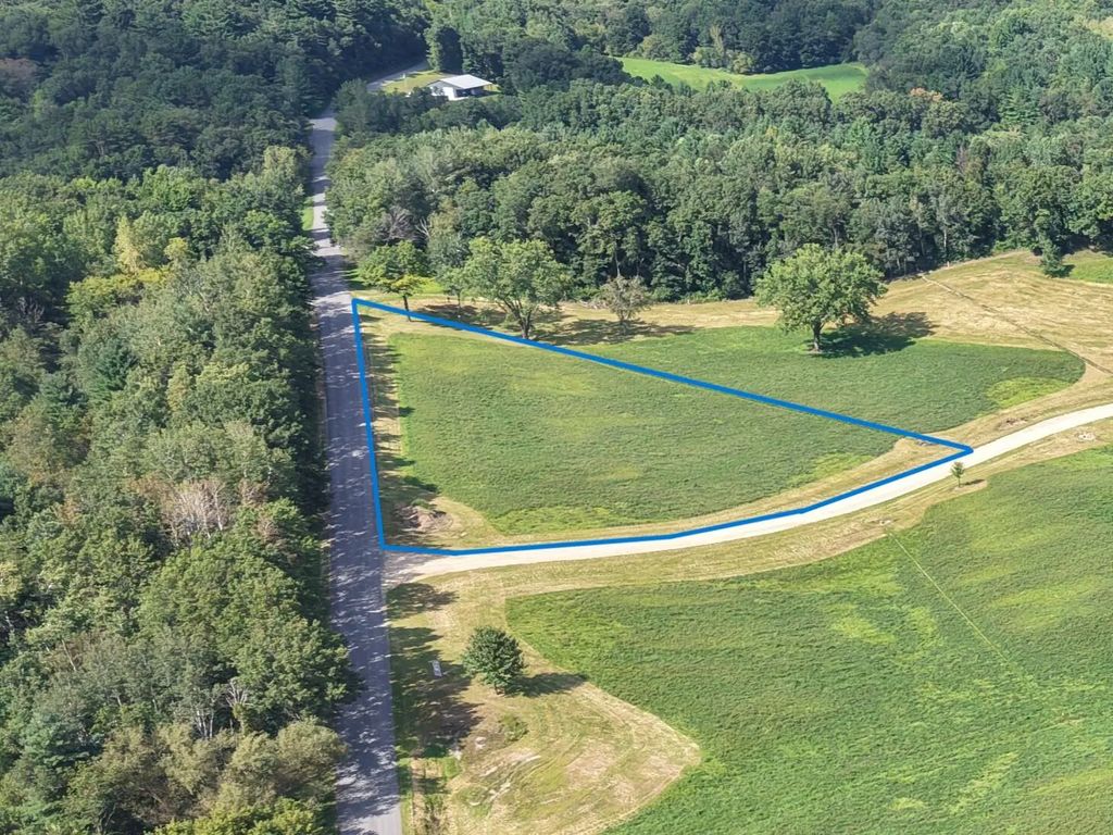 Lot 10 Copper Wing Rd, Viroqua