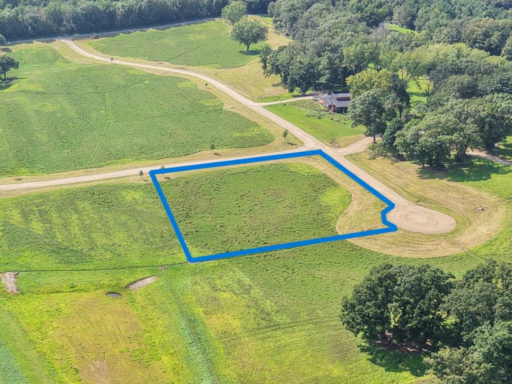 Lot 17 Dustoff Ct, Viroqua