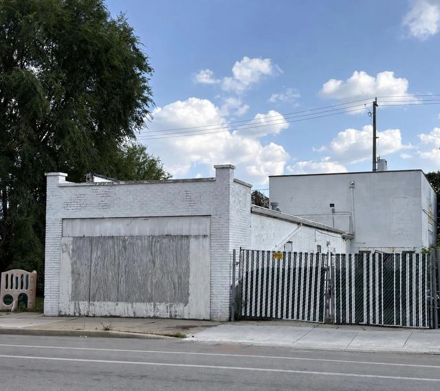 3525 W Vliet St, Milwaukee