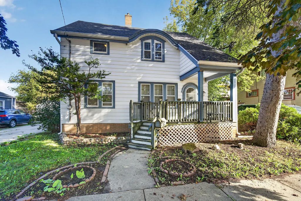 1510 Augusta St, Racine