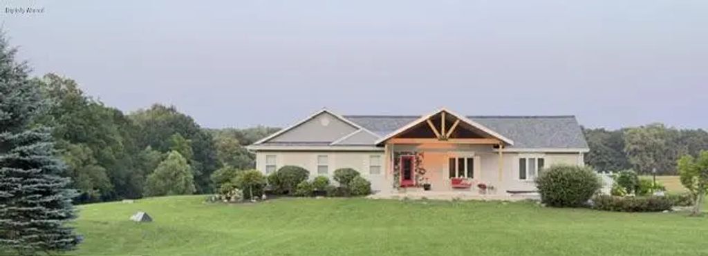 7437 Botting Rd, Caledonia