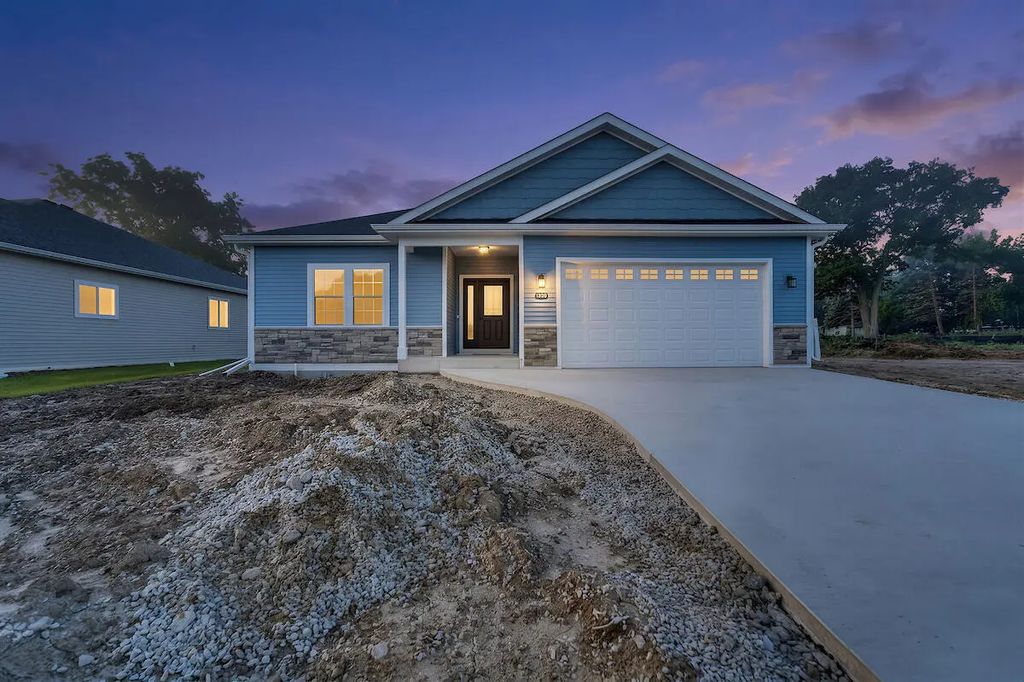 5331 Emstan Hills Rd, Racine