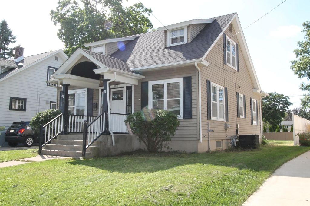181 Kendall St, Burlington