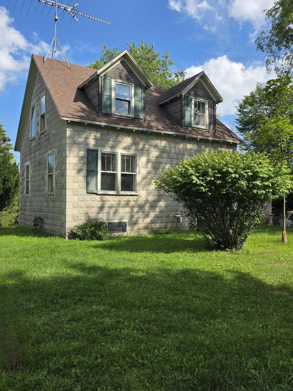 101 Lake St, Cascade