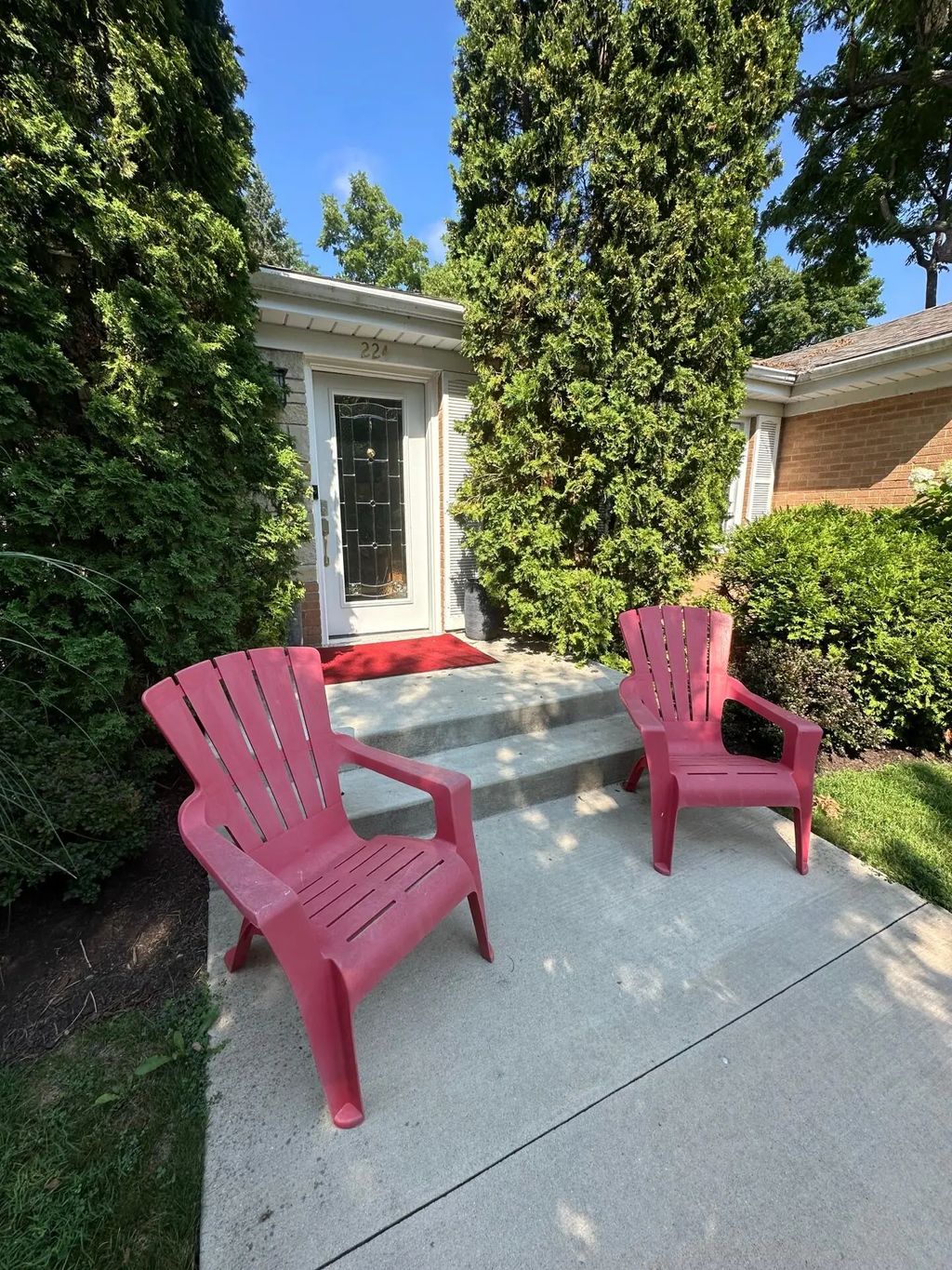 224 Lookout Dr, Lake Geneva