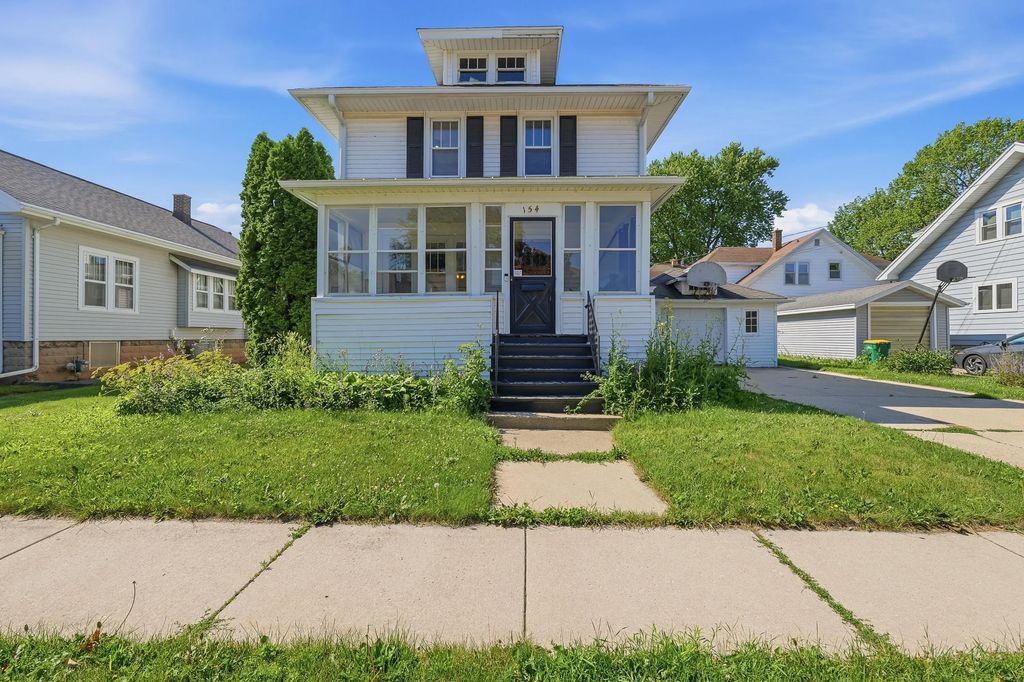 154 E 11th St, Fond Du Lac