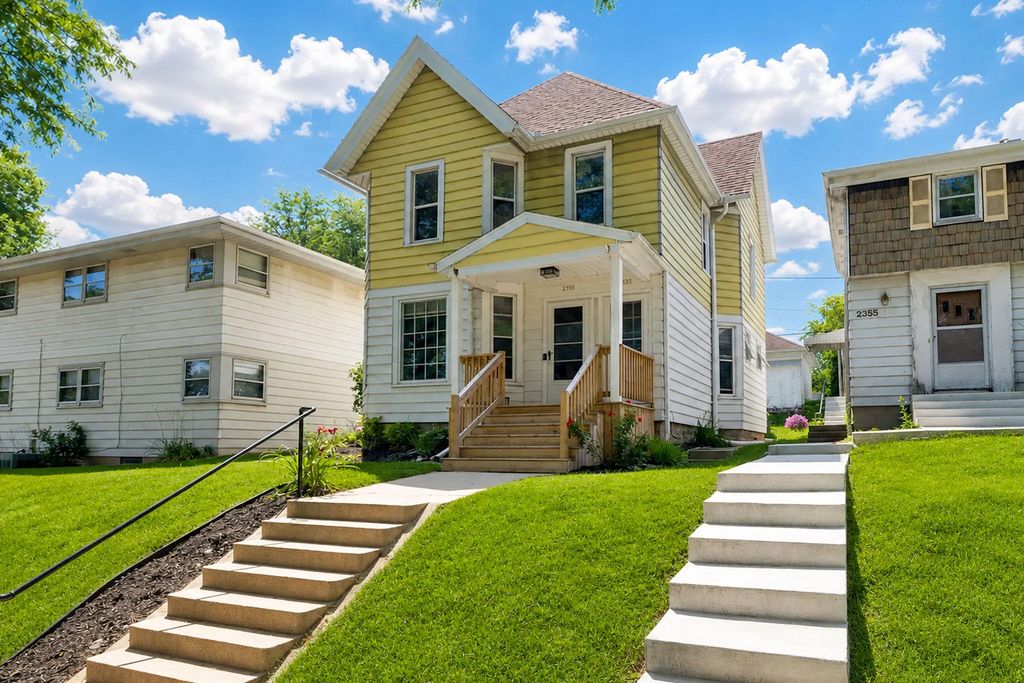 2357 E Oklahoma Ave 2359, Milwaukee