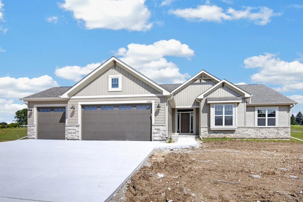 2132 River Glen Way Lt5, Burlington
