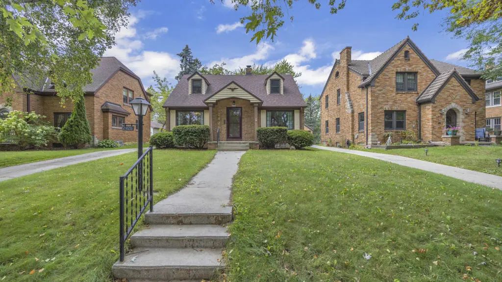 2426 N 9th St, Sheboygan