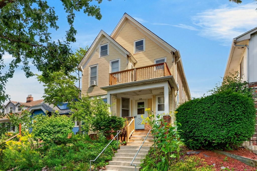 3238 N Cambridge Ave 3240, Milwaukee