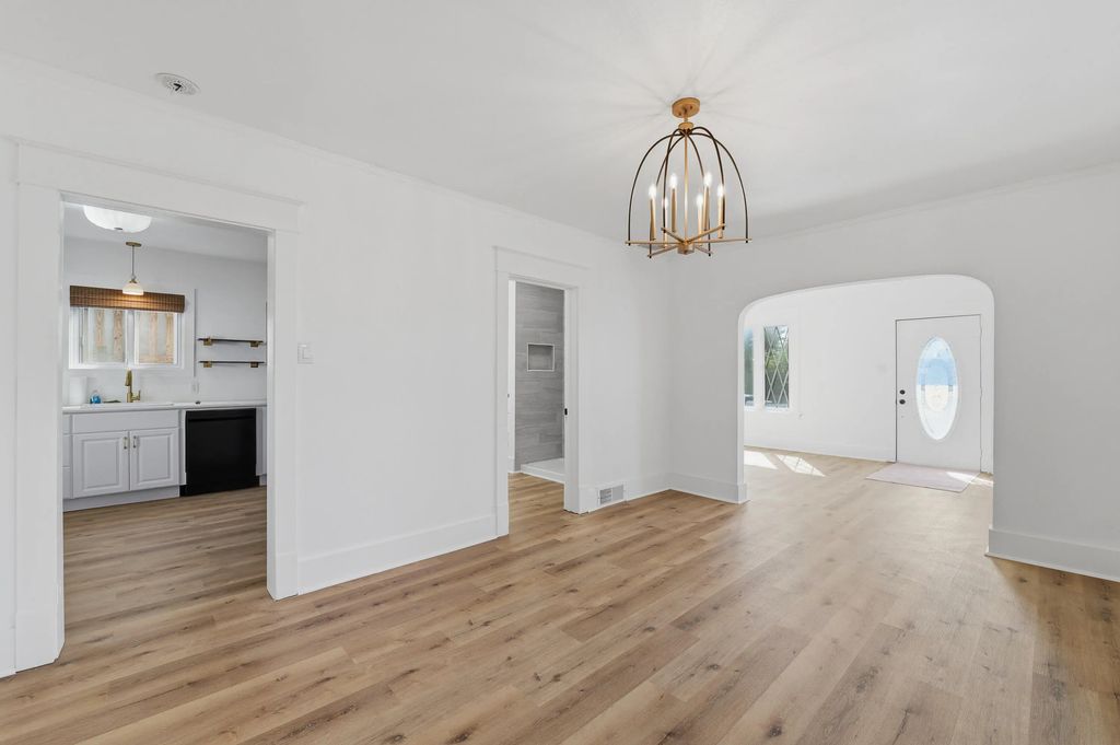 116 Walnut St, Sheboygan Falls