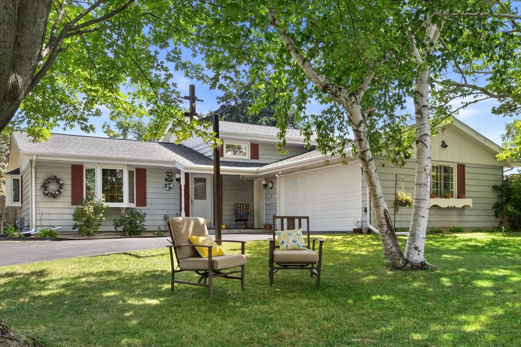 1129 Bluebird Ln, Union Grove