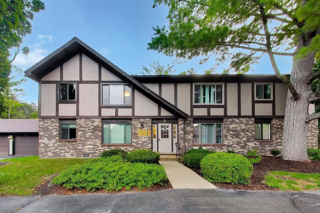 90 Potawatomi Rd 2c, Williams Bay