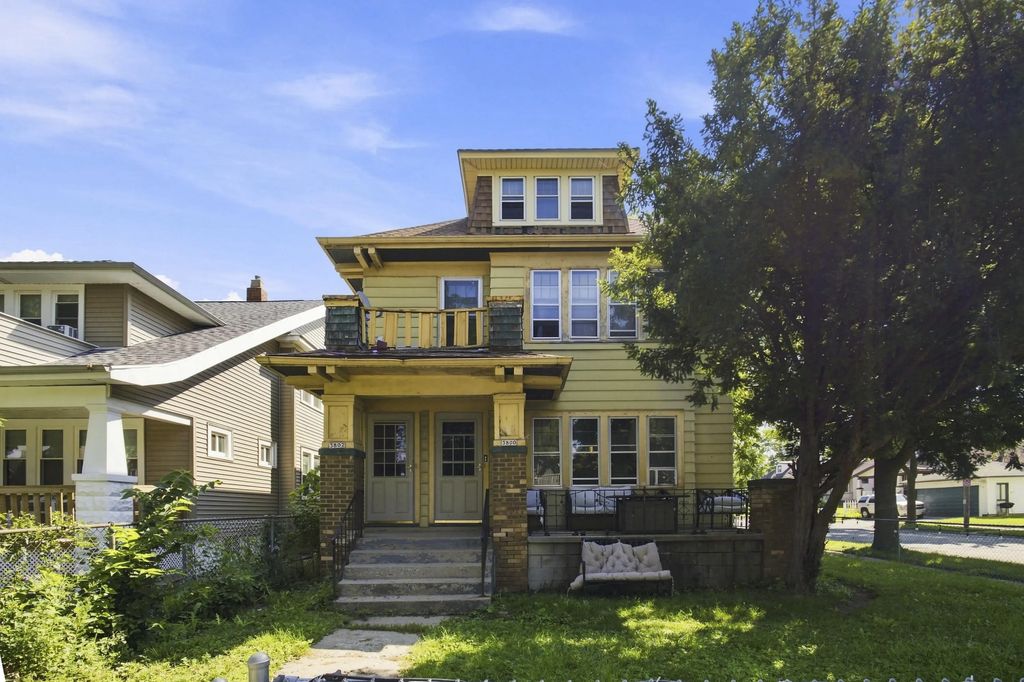 3800 N 24th Pl 3802, Milwaukee