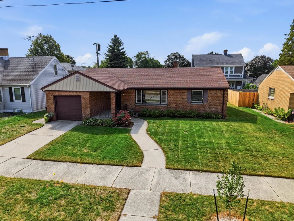 415 Geele Ave, Sheboygan